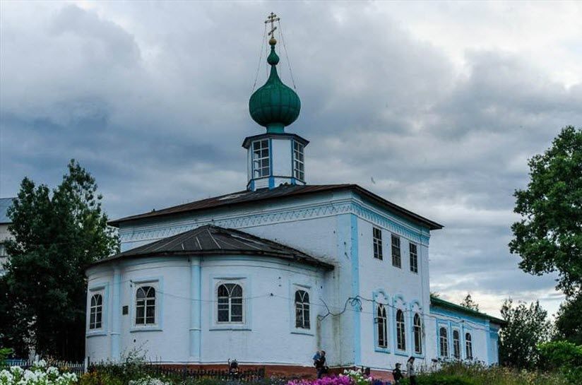 Архангельская церковь