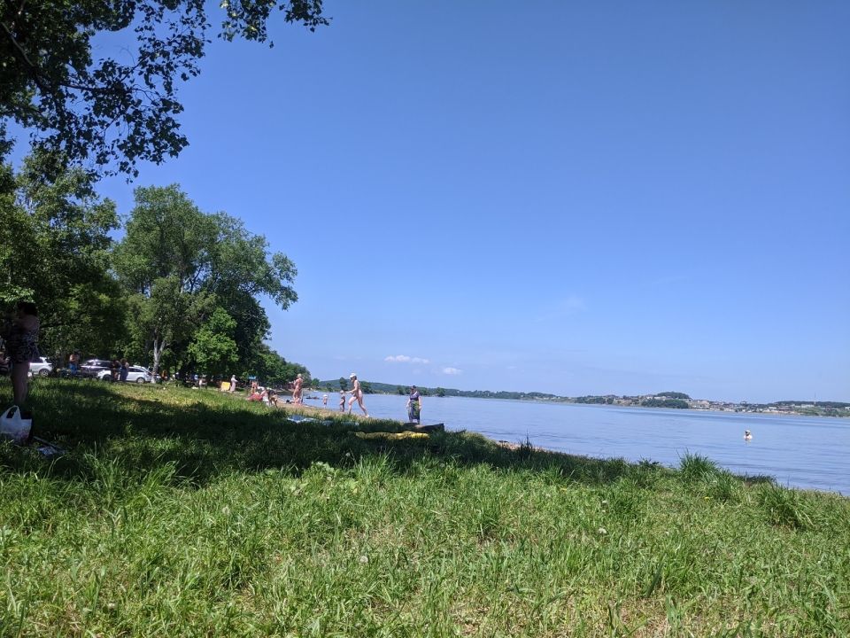 Солнечный