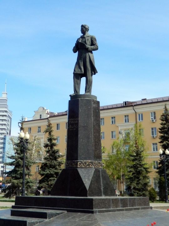 Памятник Габдулле Тукаю