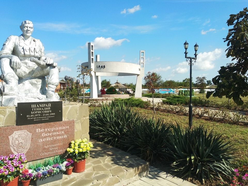 Памятник воинам 339 стрелковой дивизии