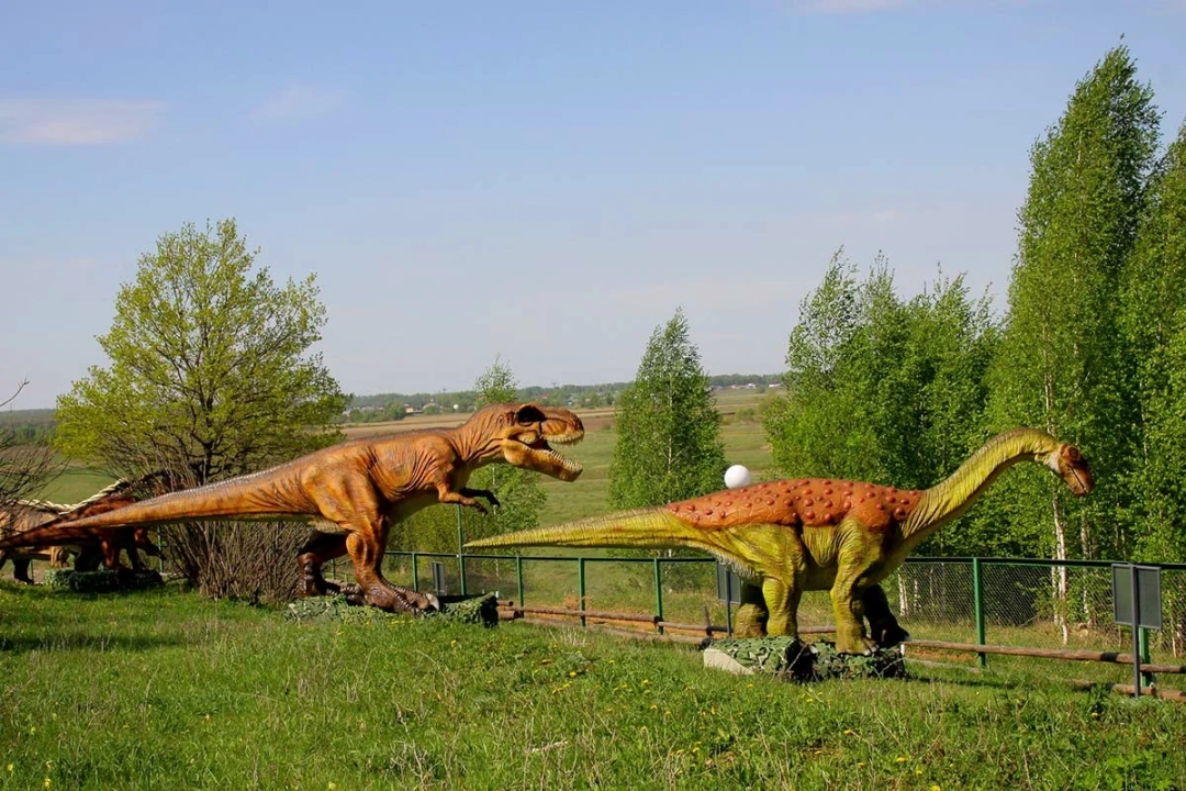 Динопарк Юрского периода (Бебяево)