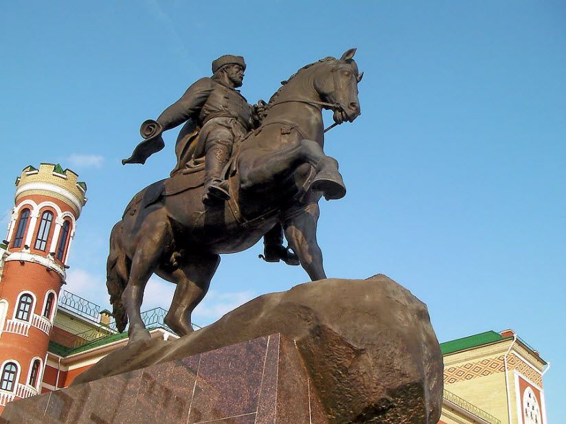 Памятник И. Ноготкову-Оболенскому