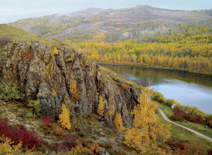 Скалы Сухотино