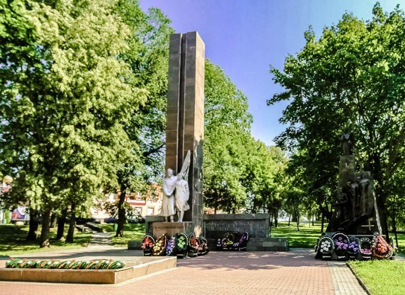 Памятник Погибшим в войнах