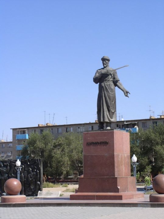 Памятник Курмангазы Сагырбайулы