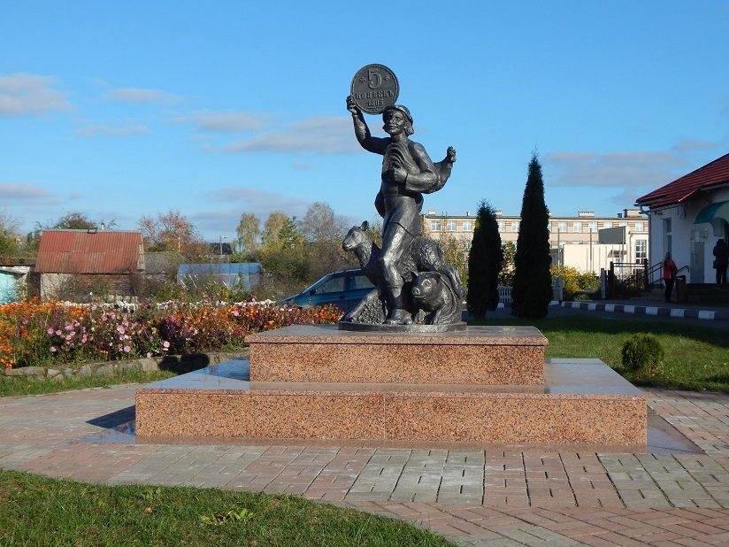 Скульптура Пятачок