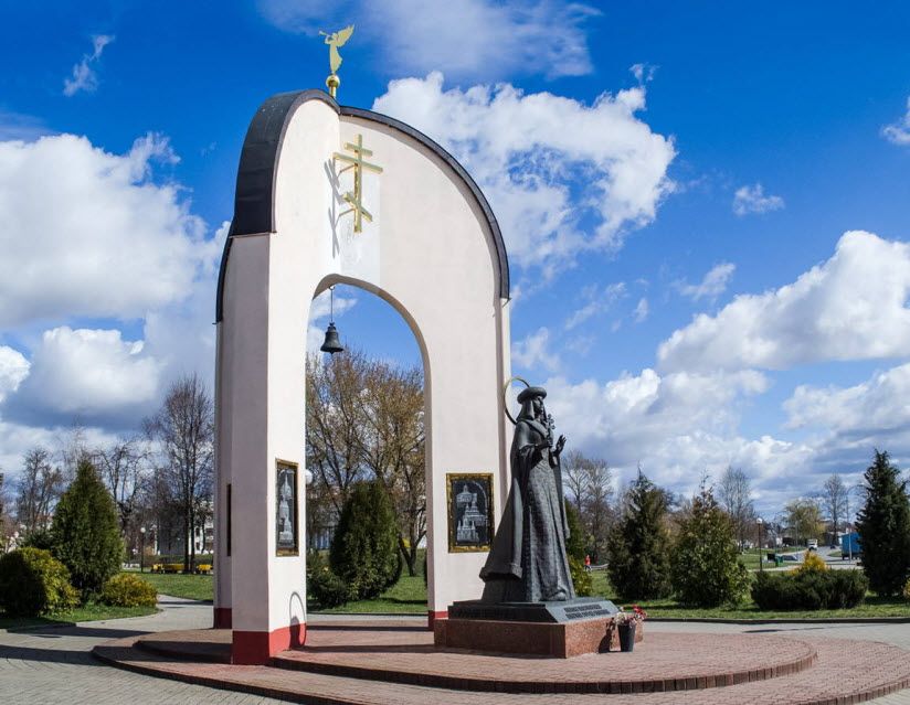 Памятник Софии Слуцкой
