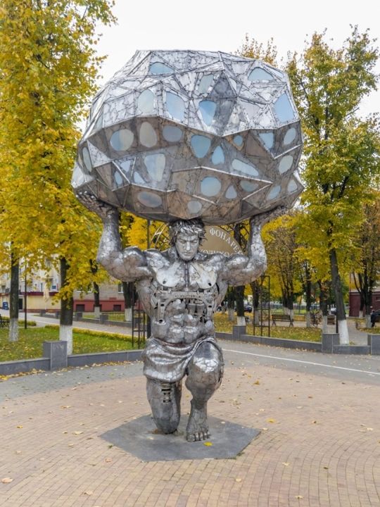 Скульптура «Волат»