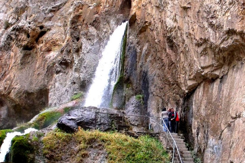 Водопад Абшир-Ата