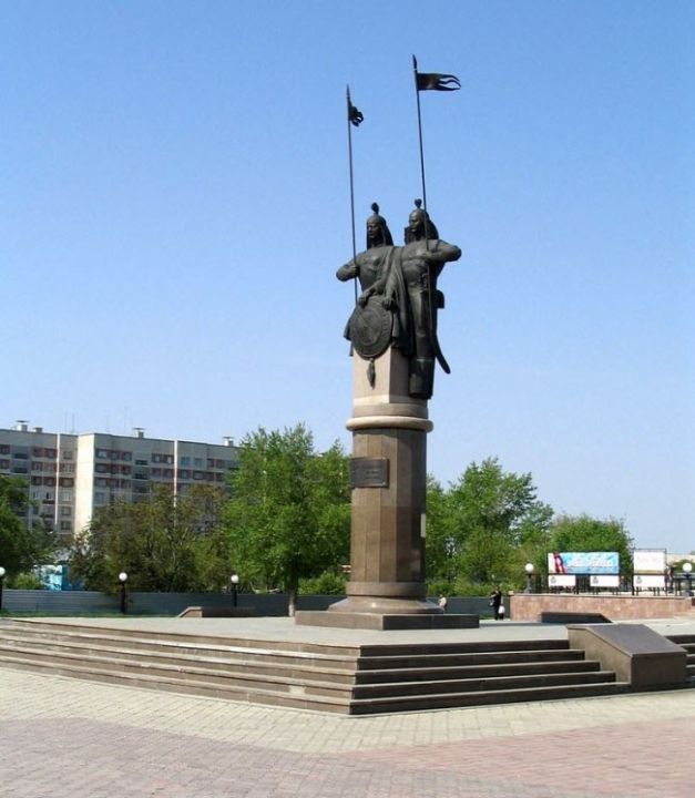 Мемориал Карасаю и Агынтаю