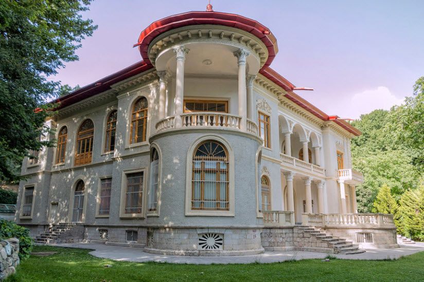 Дворец Саадабад