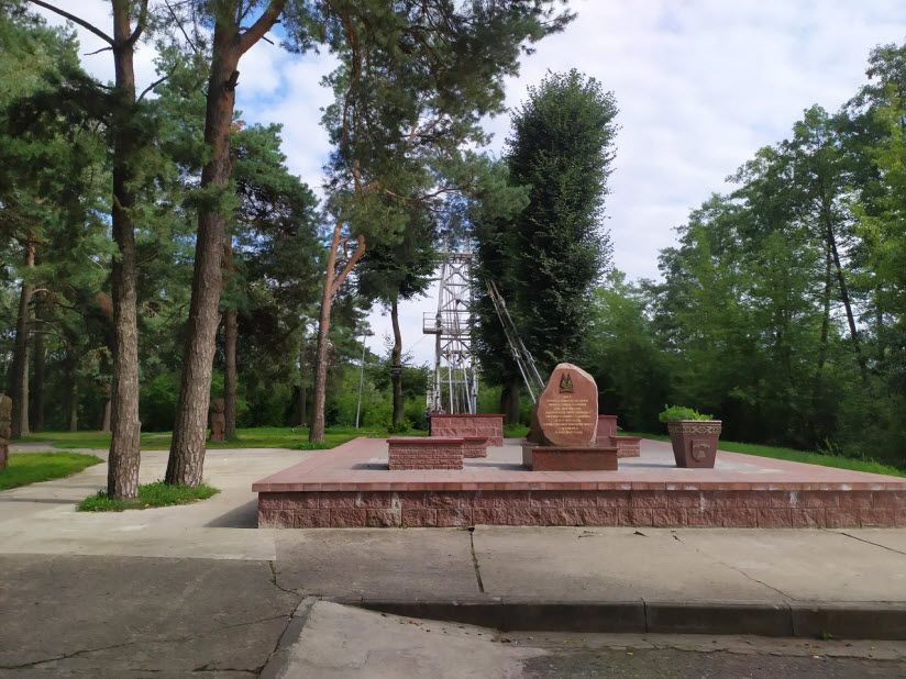 Подвесной мост в п. Мосты