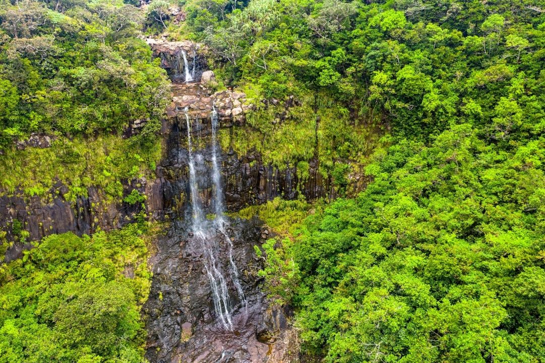 Alexandra Falls
