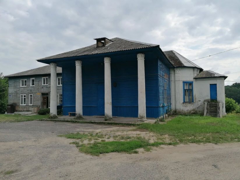 Дворцово-парковый ансамбль Ляхницких