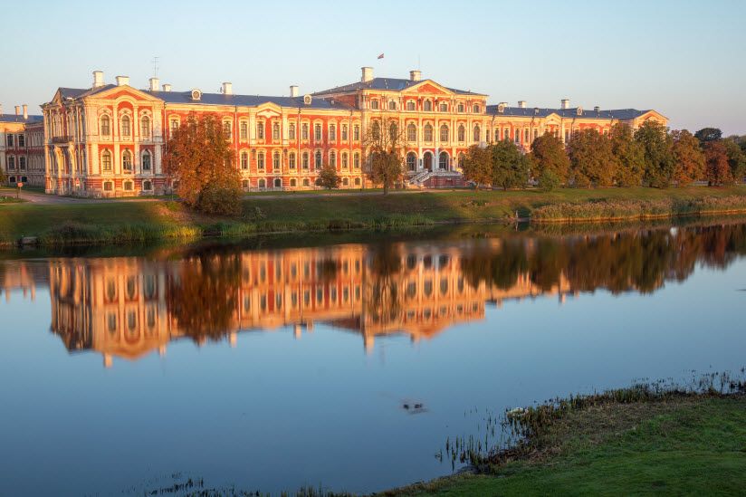 Митавский дворец
