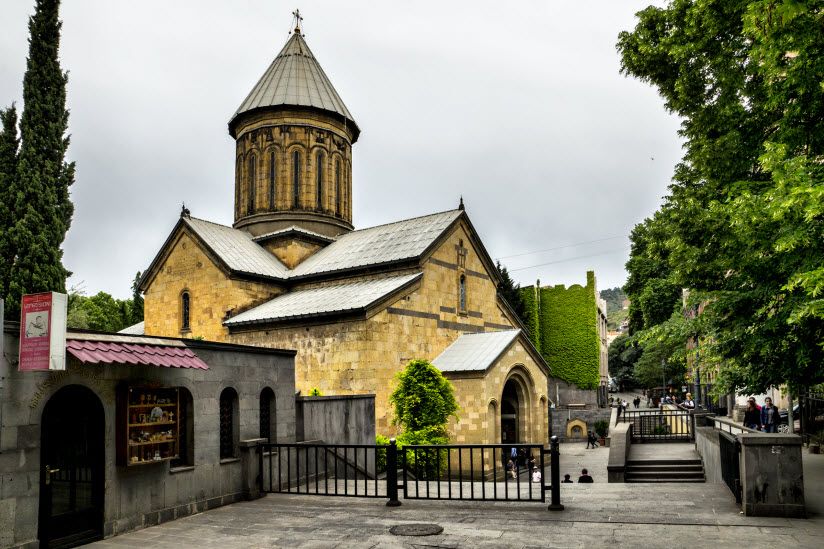 Храм Сиони