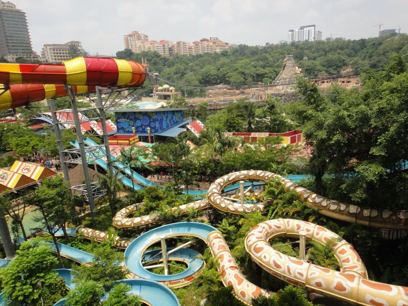 Аквапарк «Sunway Lagoon»