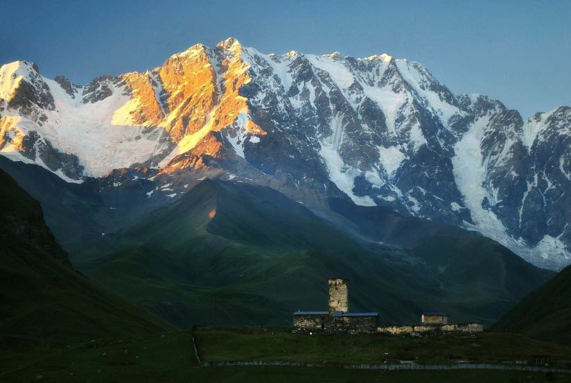 Гора Шхара