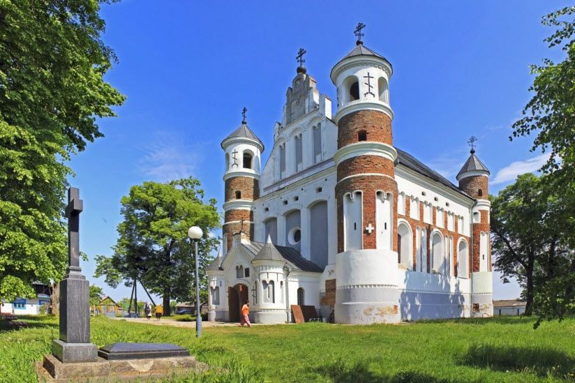 Церковь Рождества Богородицы (Мурованка)