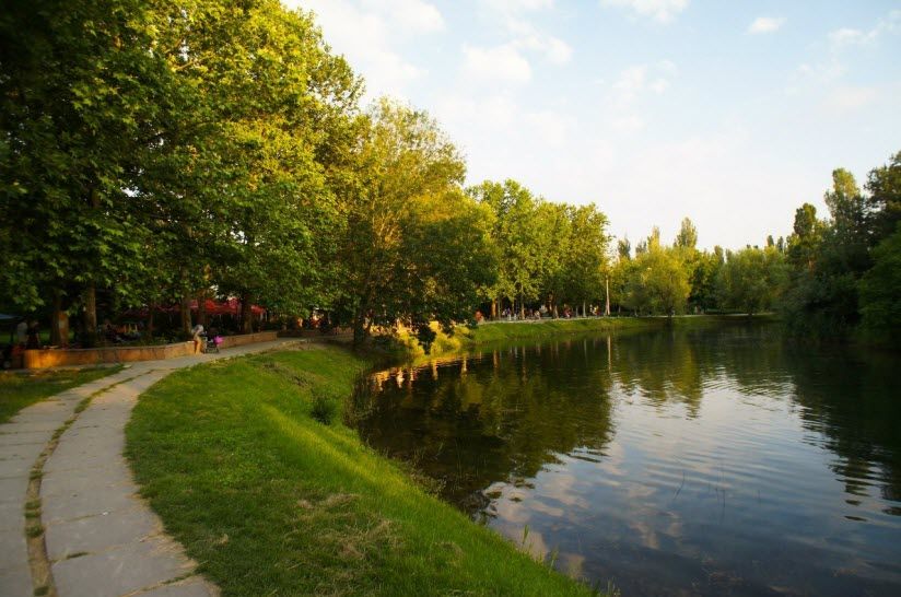 Гагаринский парк