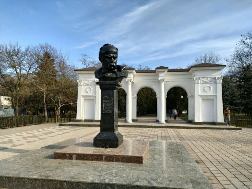 Памятник Т.Г. Шевченко
