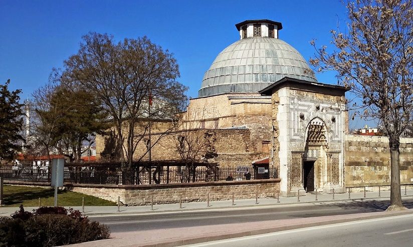 Медресе Каратай
