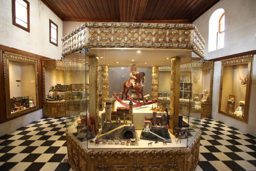 Museum of Toys and Games