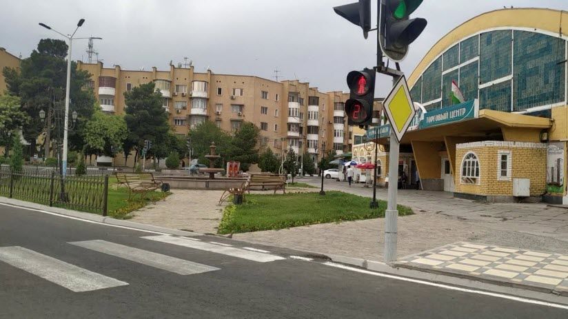 Чкаловск (ныне Бустон)