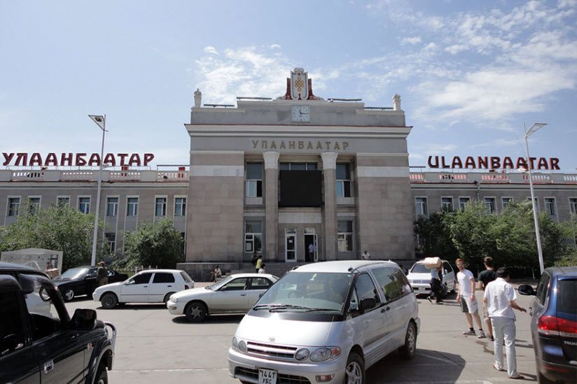 Здание ЖД-вокзала