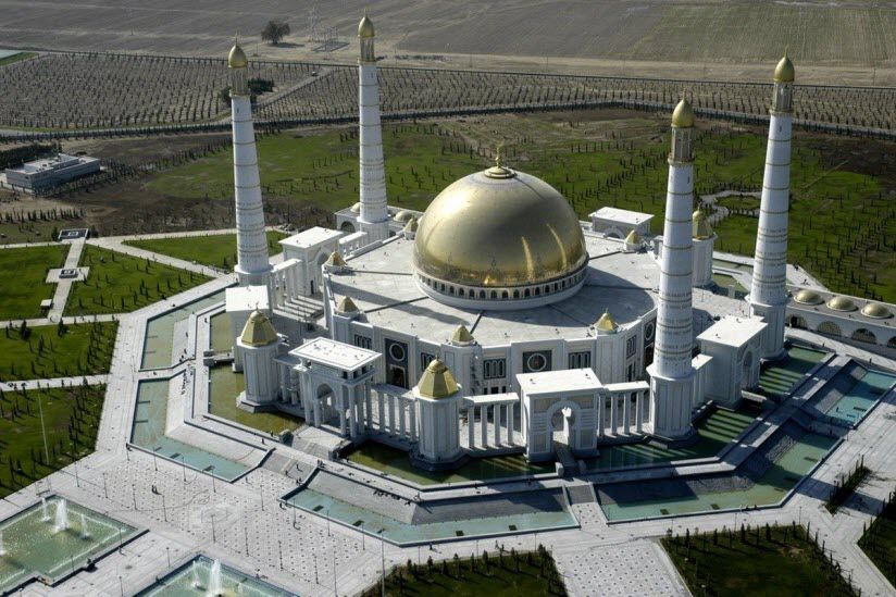 Мечеть имени Туркменбаши Рухы