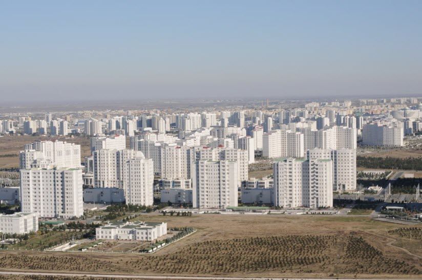Беломраморные дома-дворцы