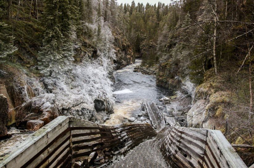 Водопад Ауттикенгяс