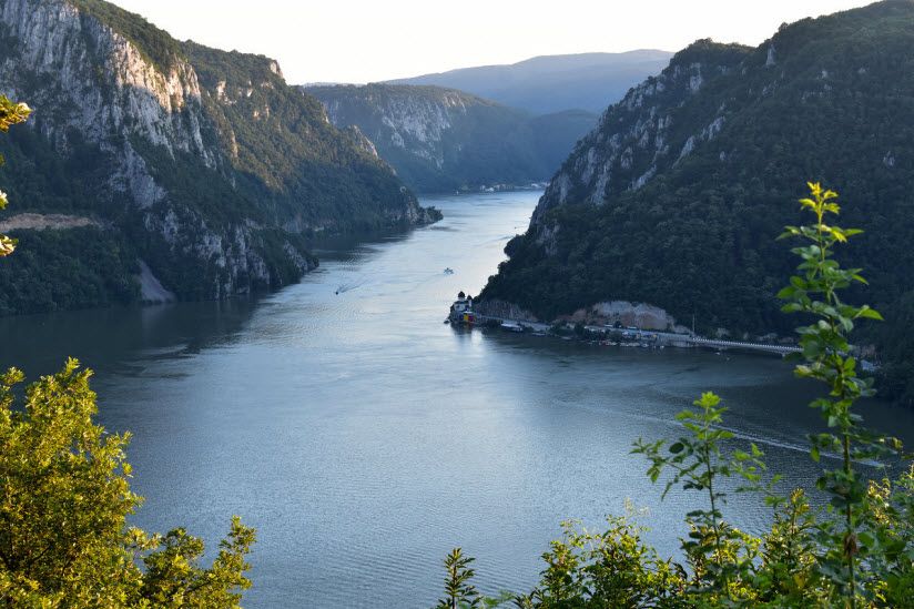 Теснина Железные Ворота