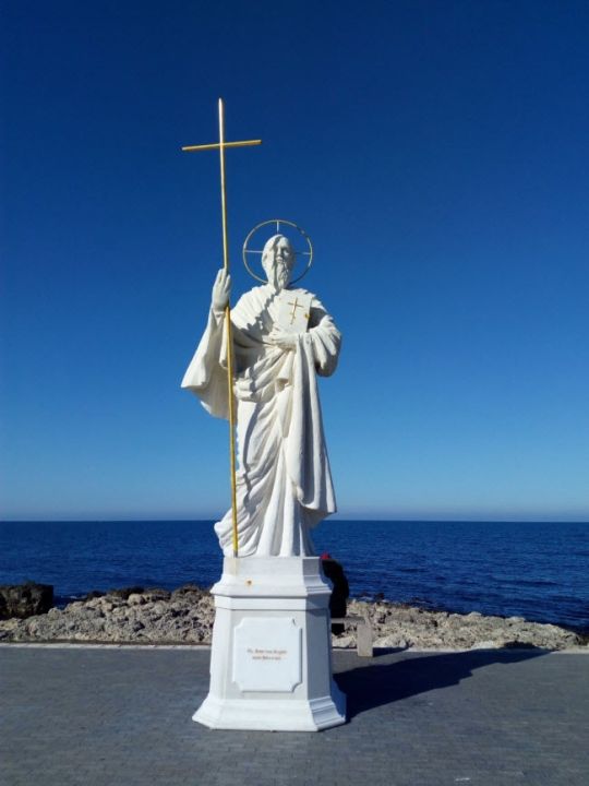 Памятник Андрею Первозванному