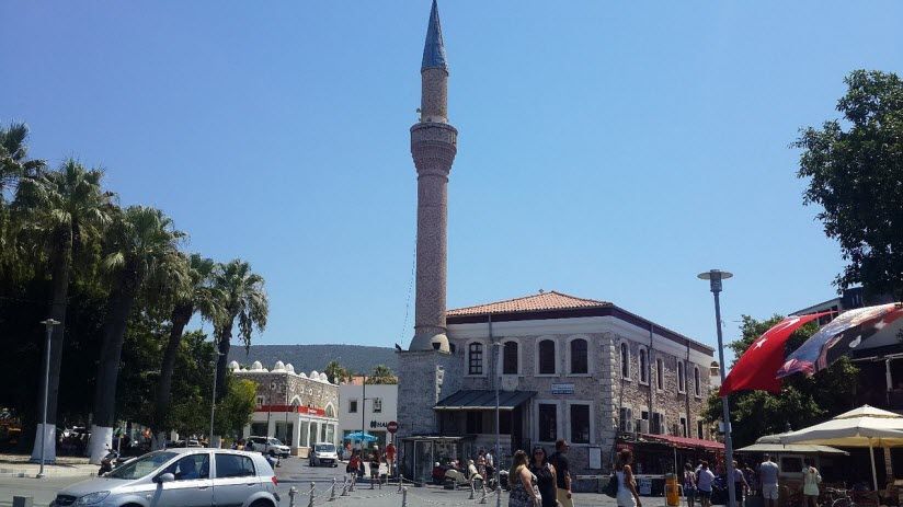 Kizilhisarli Mustafa Pasa Camii