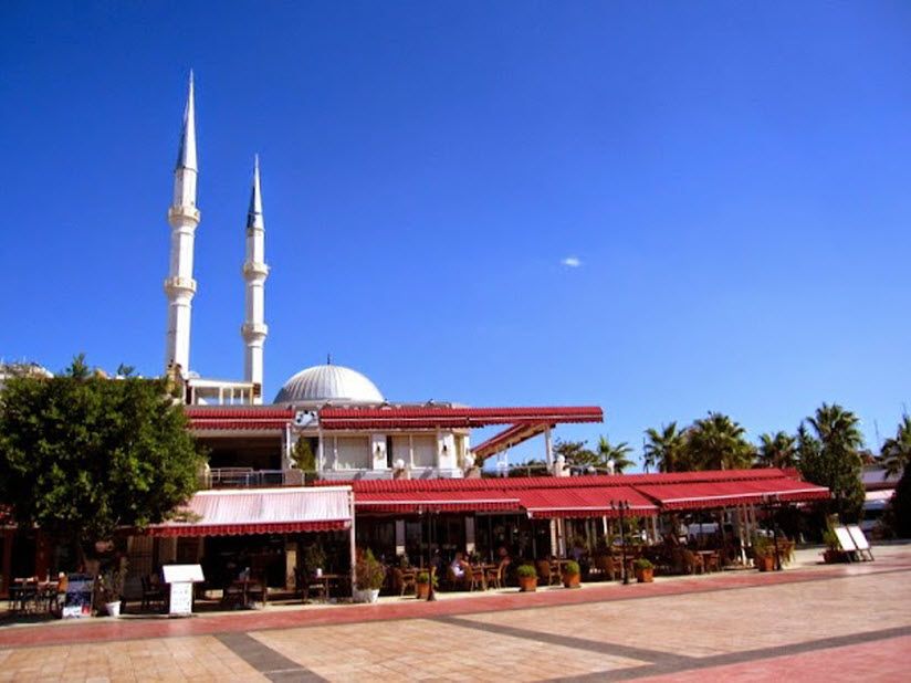 Turgutreis Merkez Cami