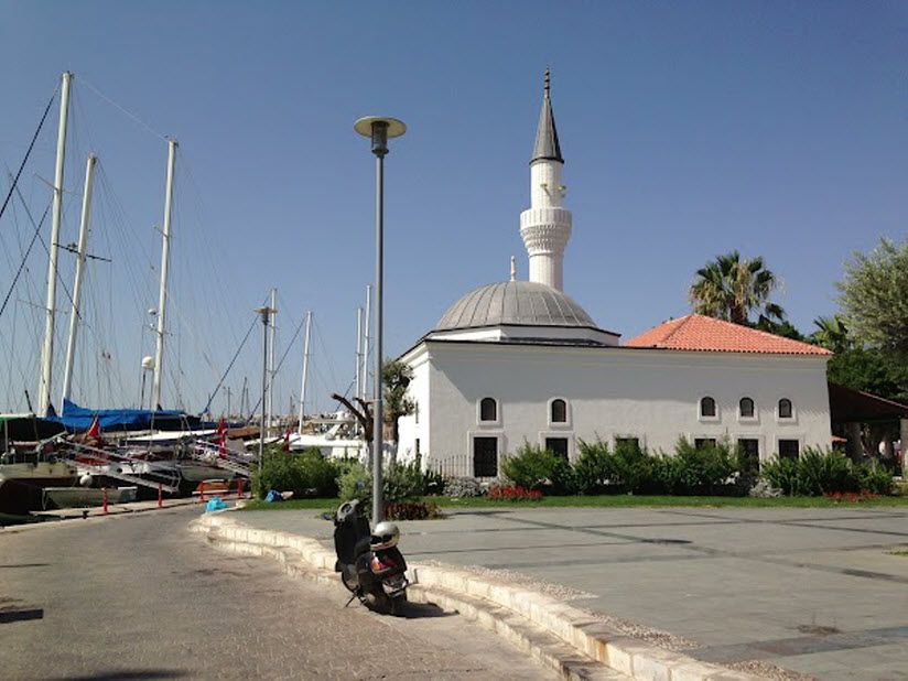 Tepecik Mosque Marina