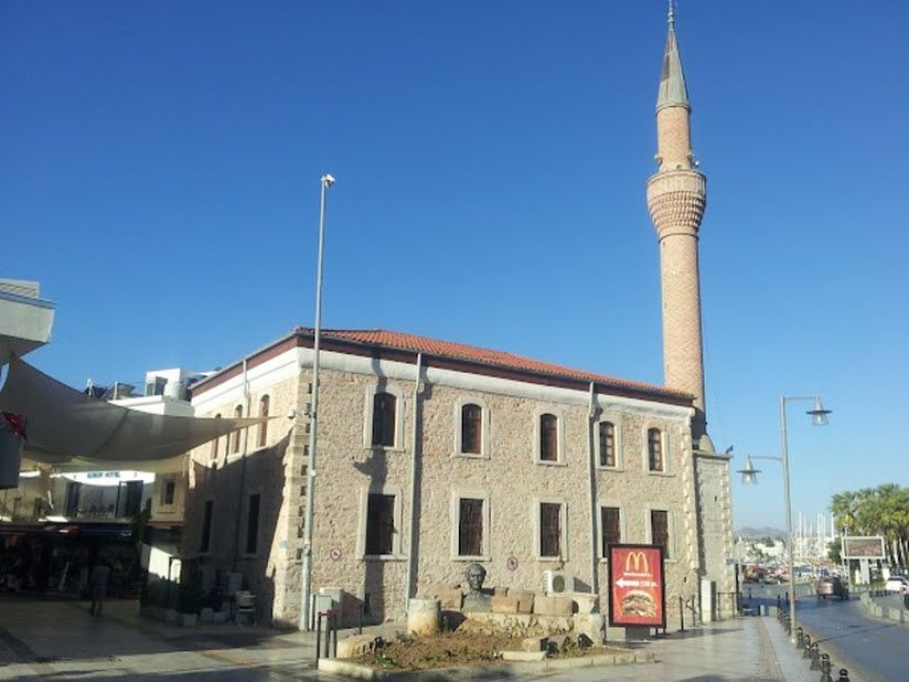 Merkez Adliye Mosque