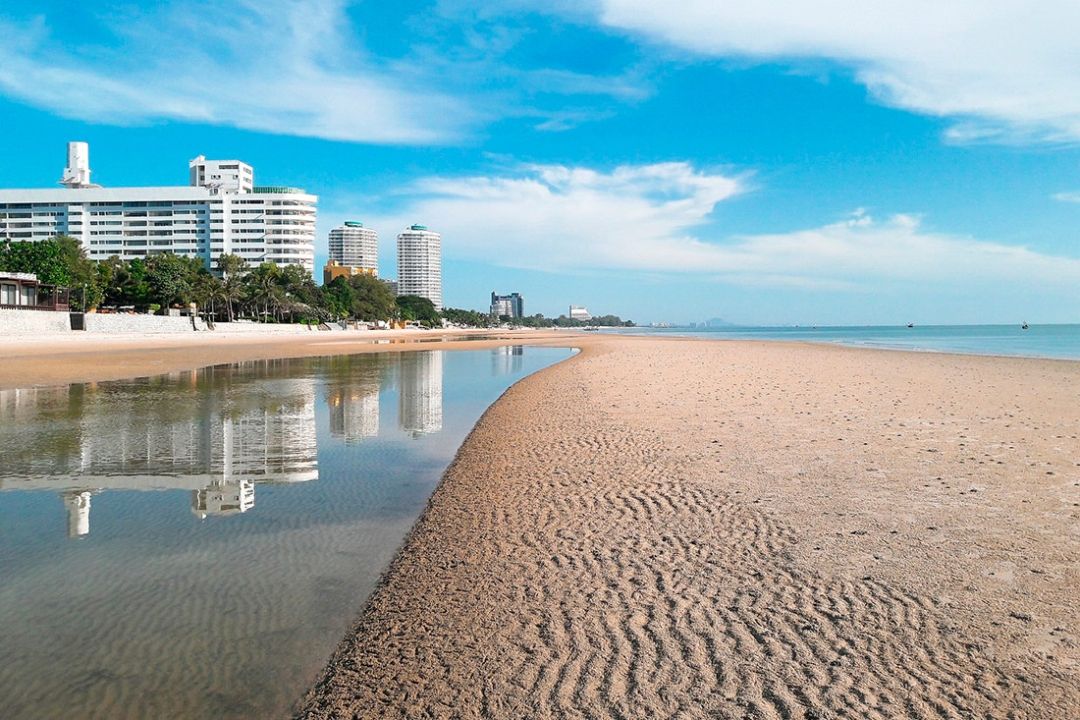 Городской пляж Hat Hua Hin, Хуахин