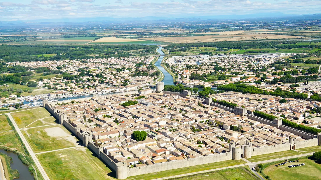 Эг-Морт (Aigues-Mortes), Монпелье